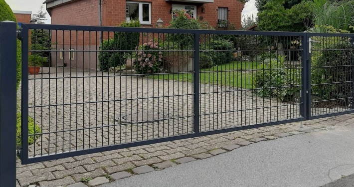 Tor anthrazit zweiflügelig